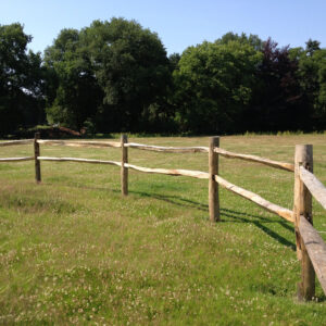 kastanjehout post and rail voor paardenweiden en paardenomheiningen